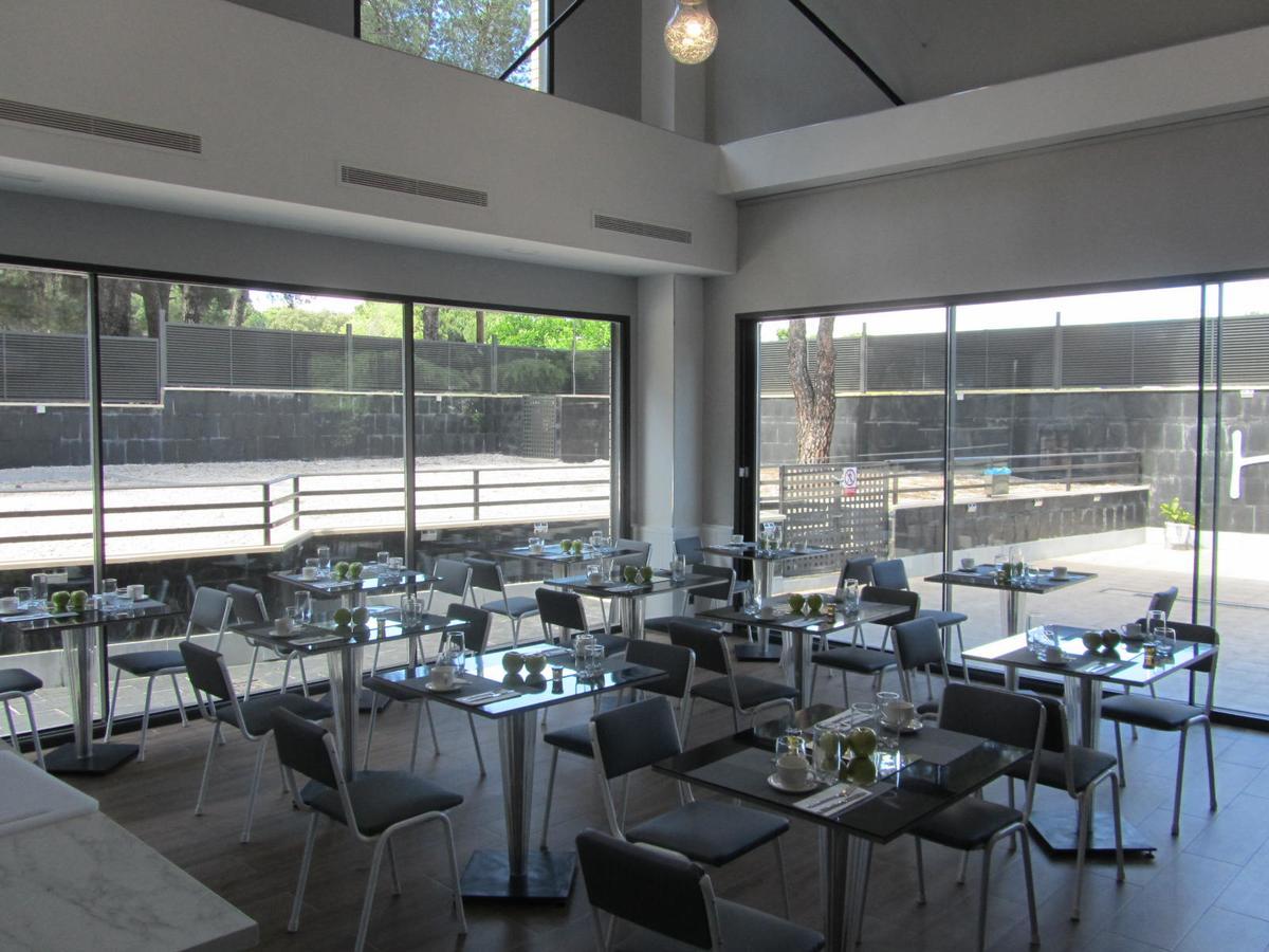 H La Cabana Pozuelo de Alarcón Εξωτερικό φωτογραφία