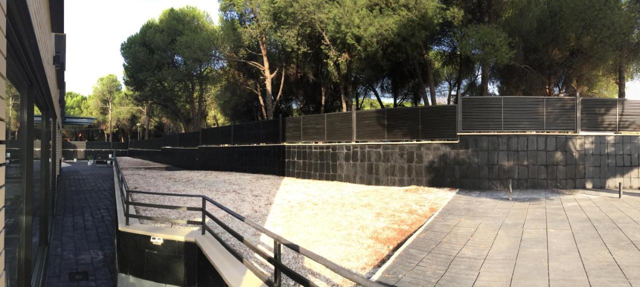 H La Cabana Pozuelo de Alarcón Εξωτερικό φωτογραφία