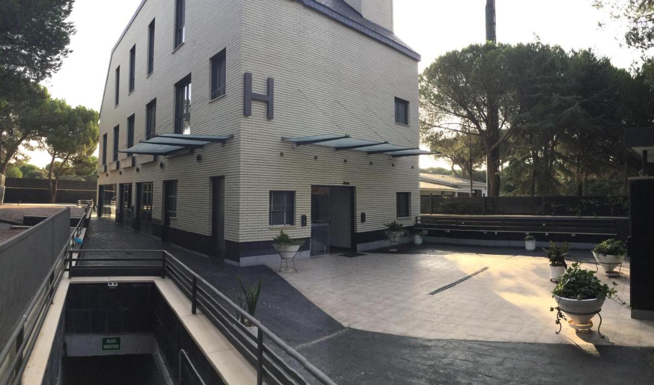 H La Cabana Pozuelo de Alarcón Εξωτερικό φωτογραφία